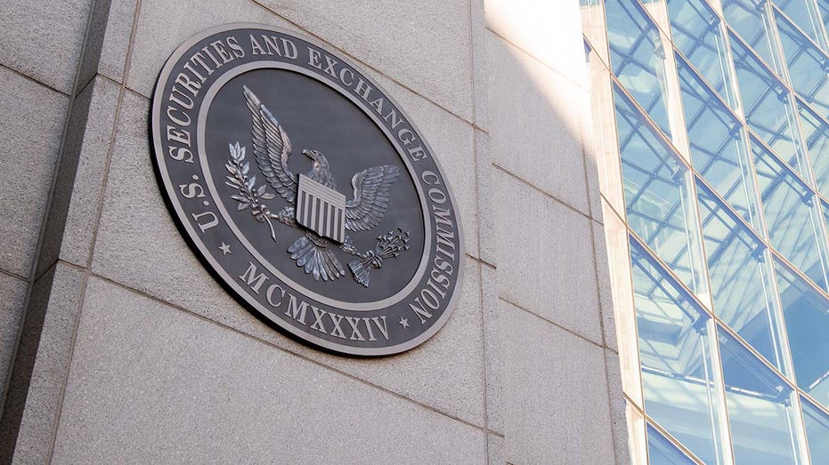 SEC sign