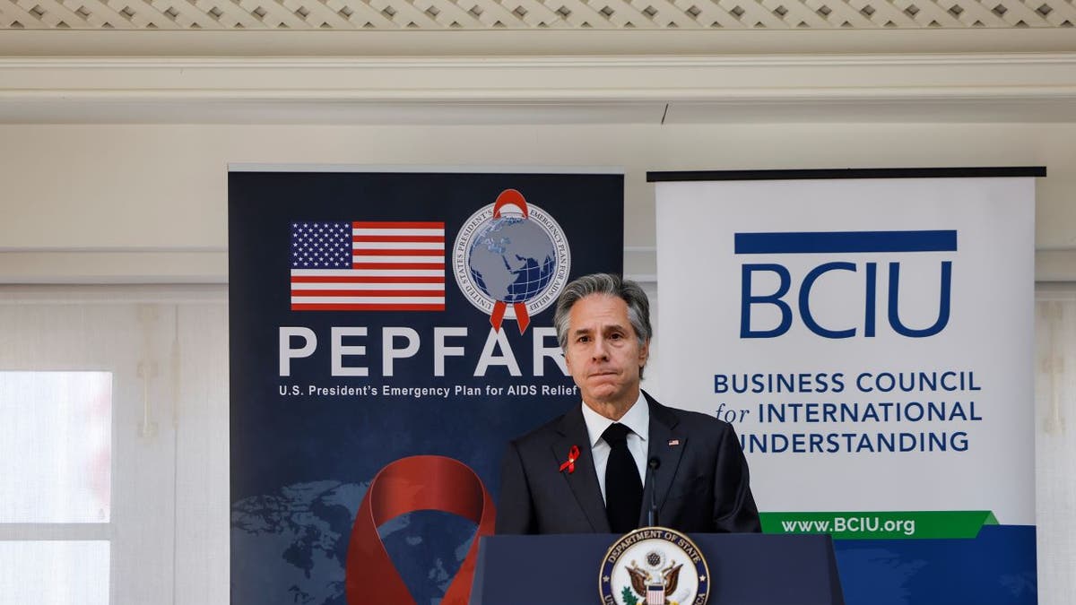 Blinken speaks at PEPFAR event